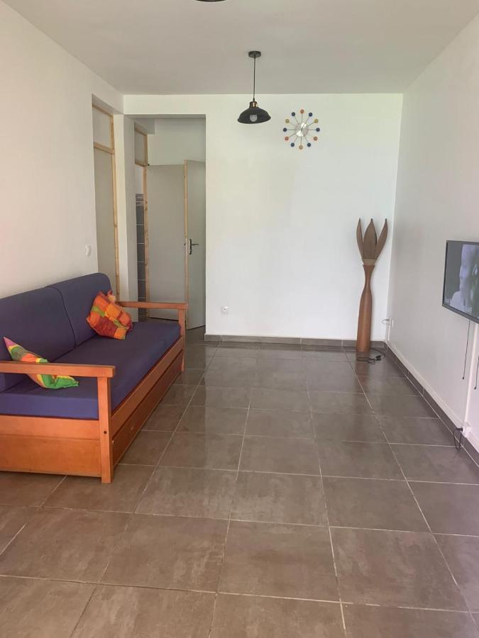 Ferienwohnung La Caraibe Dans La Station Balneaire Saint-Francois  Exterior foto